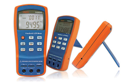 100kHz Pr�zisions Hand LCR meter TH2822C Fehler 0,25%