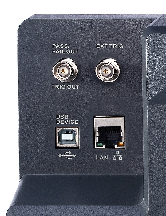 Siglent SDS2304X SDS2000X Serie SPO Digital Speicher Oszilloskop Rückseite die Anschlüsse USB LAN PassFail Trigger Out, Externer Triggereingang
